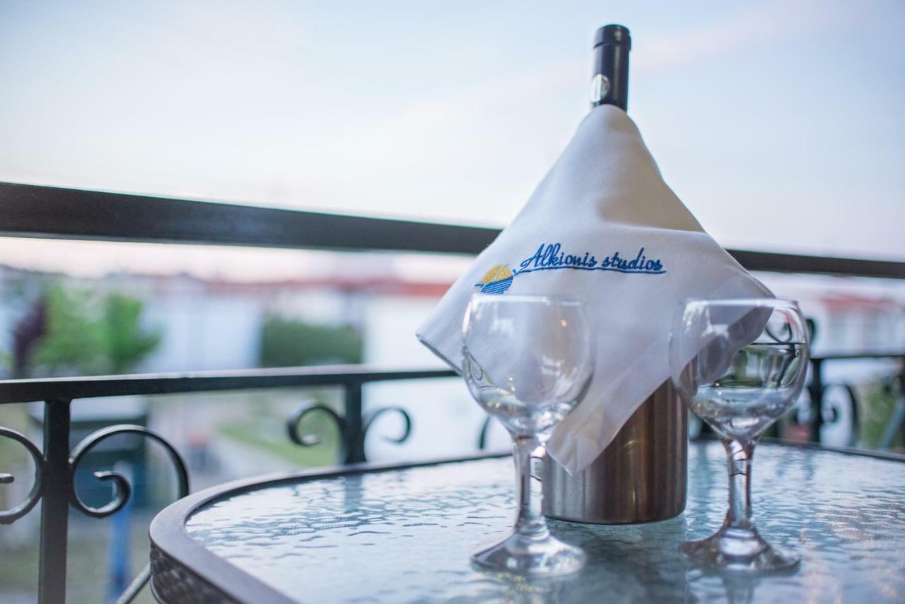 Acquablue Apartments Kallithea  외부 사진