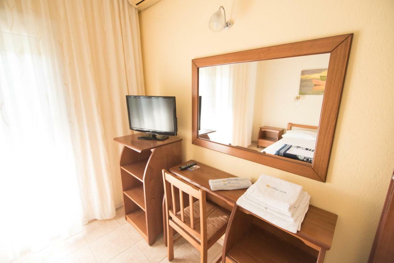 Acquablue Apartments Kallithea  외부 사진
